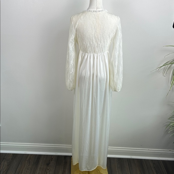 1960s Vtg Van Raalte Lace Coquette Romantic Long Sleeve Ivory Nightgown 34 Bride - Picture 5 of 12